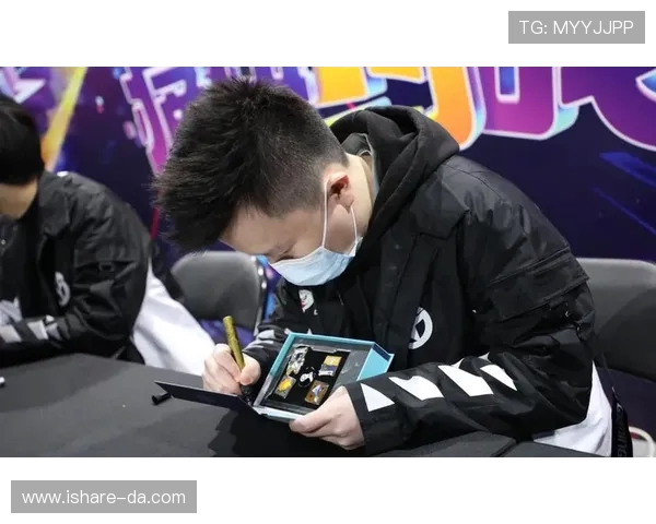 赵芳专访：从新手到职业选手的CSGO成长之路与心路历程分享